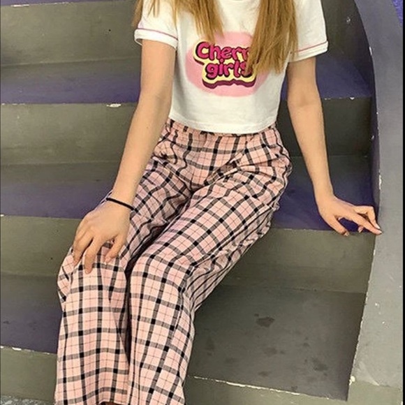 Hollister ultra high rise plaid cargo jogger pants - Picture 2 of 9